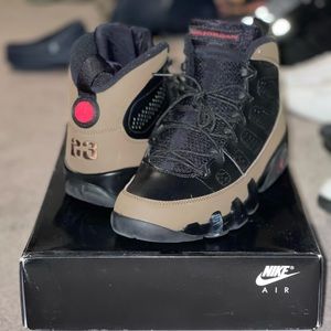 Retro Jordan 9’s